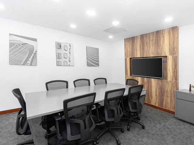 Một số hình ảnh phòng họp Regus Office Space hoàn kiếm